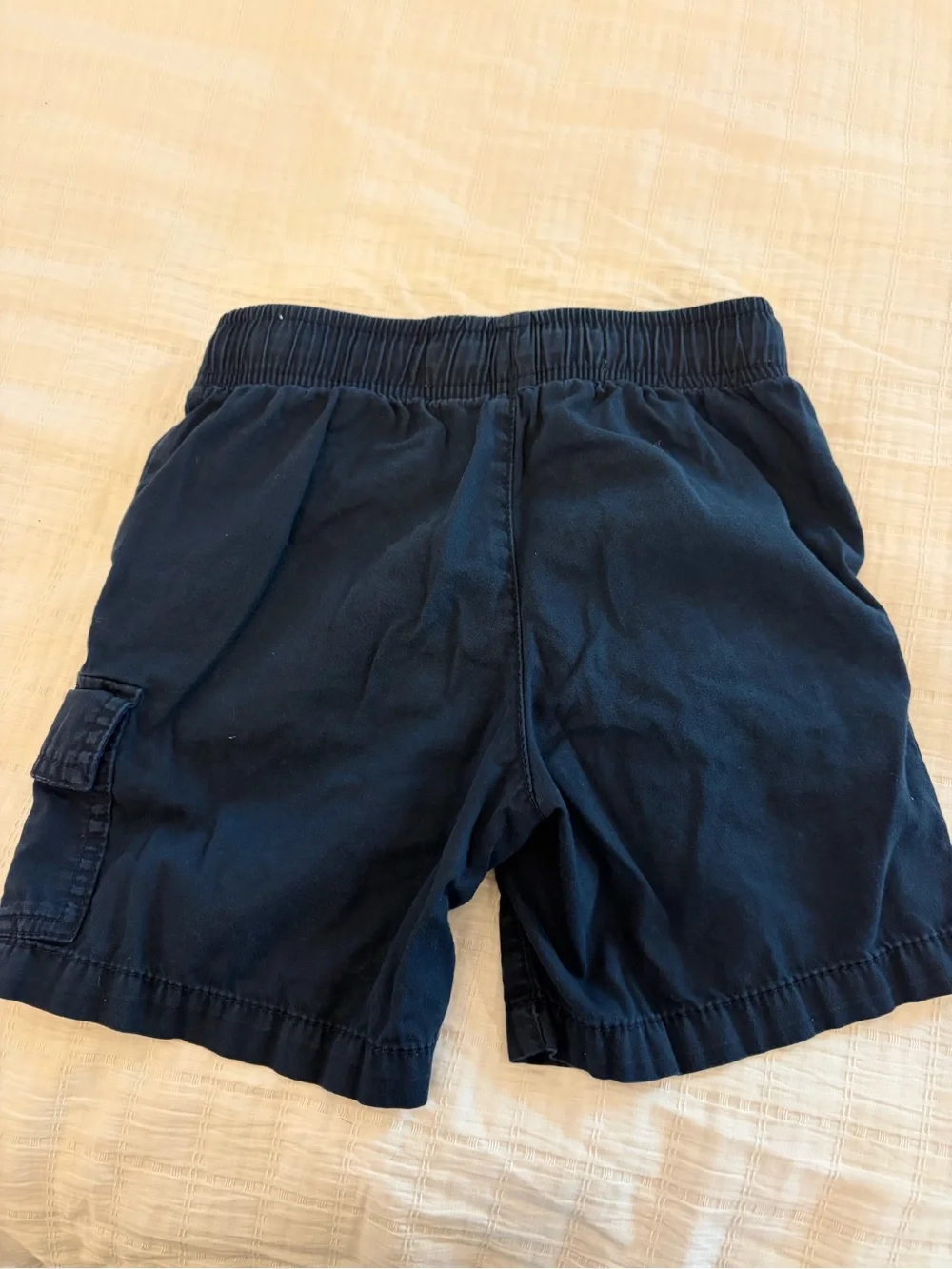 Kids Old Navy Cargo Shorts with Drawstring in Navy